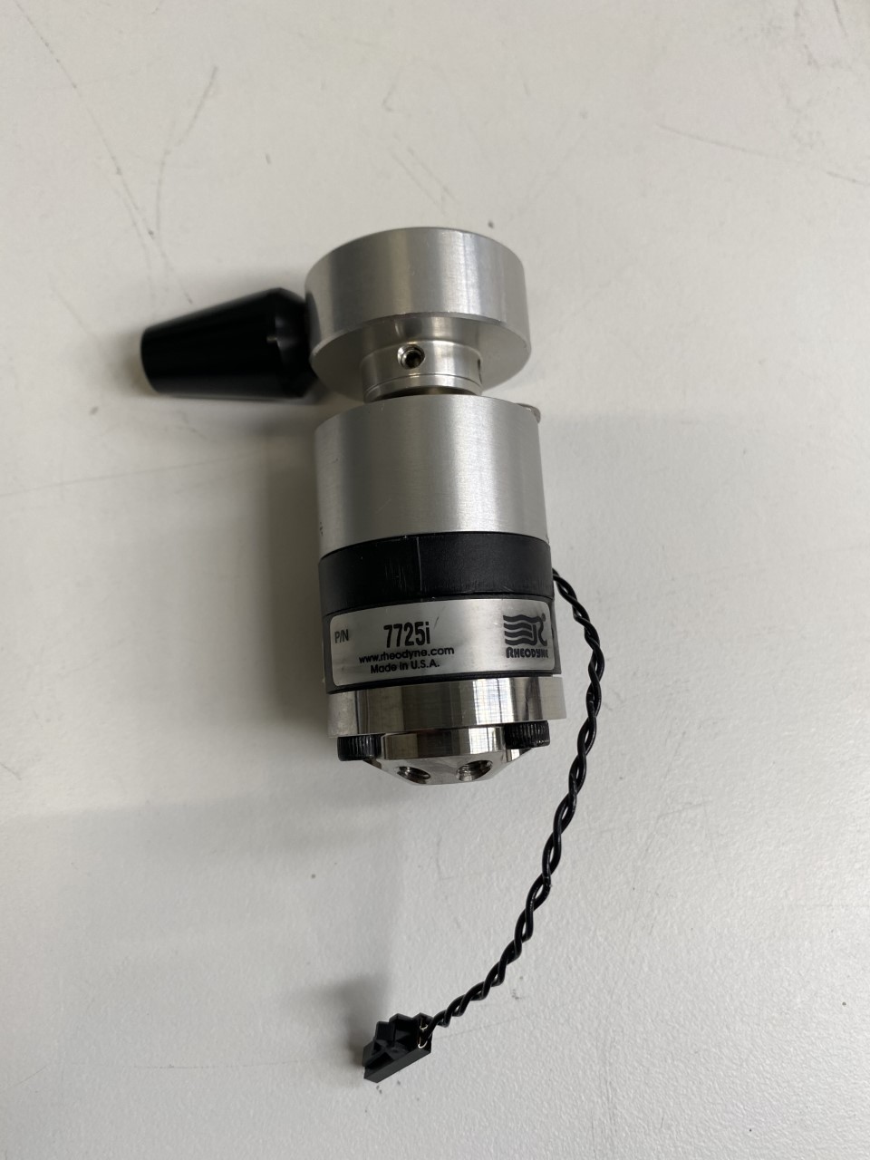Injection Valve PN: 7725I