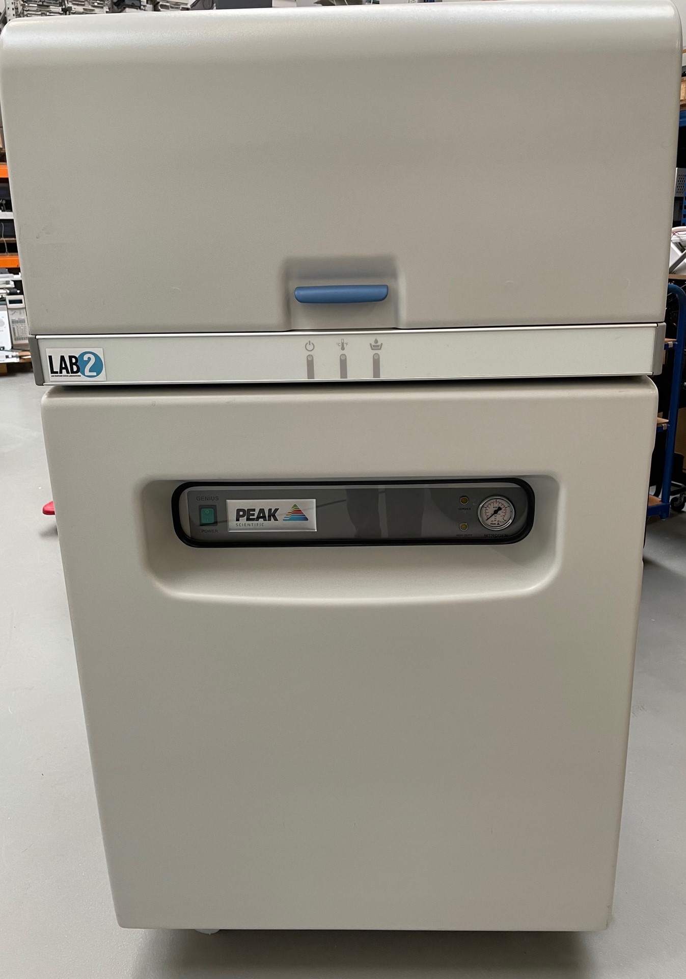 LCMS sound box for gas generator + pump