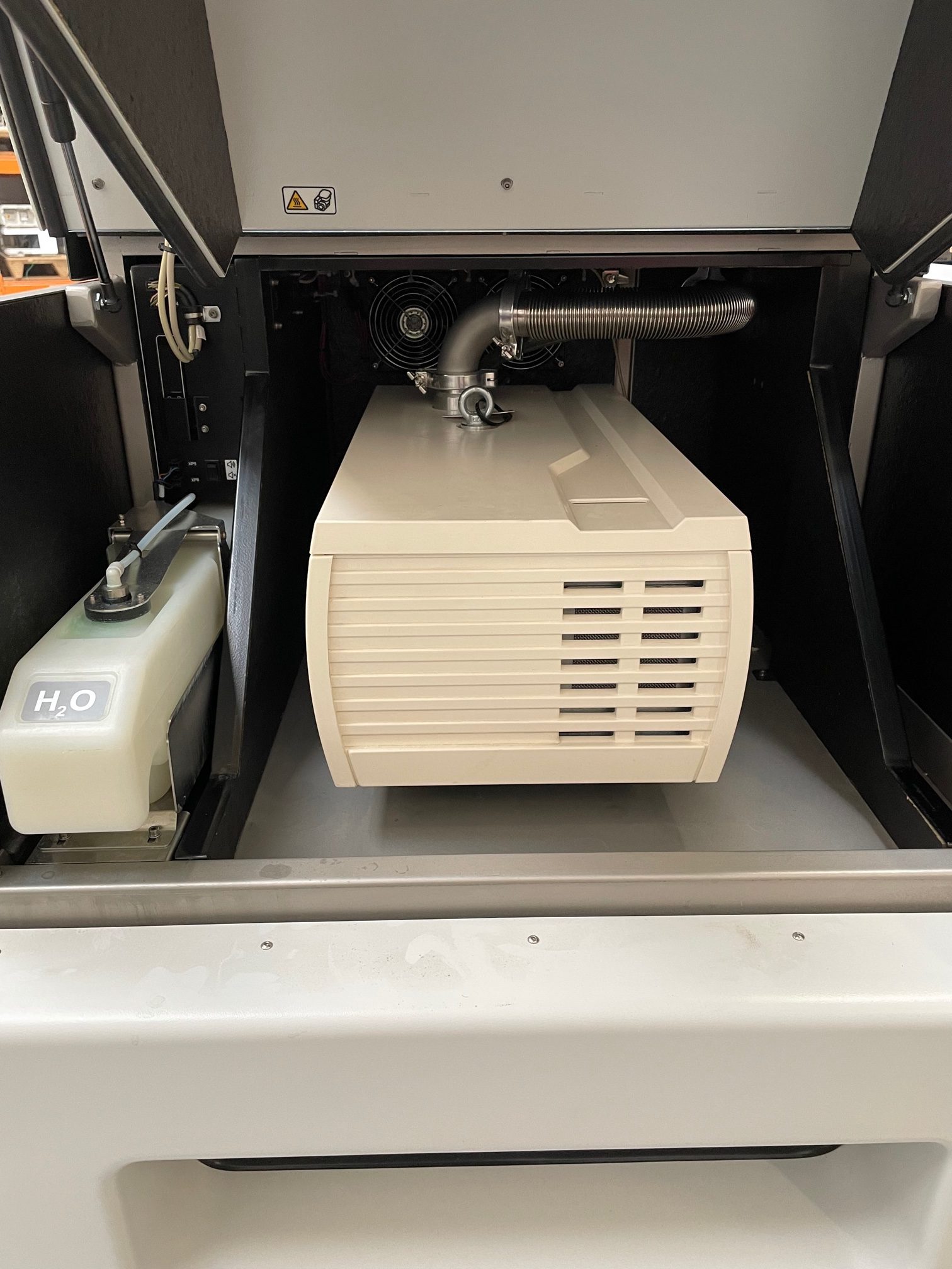 Leybold ECODRY 65 PLUS Pump